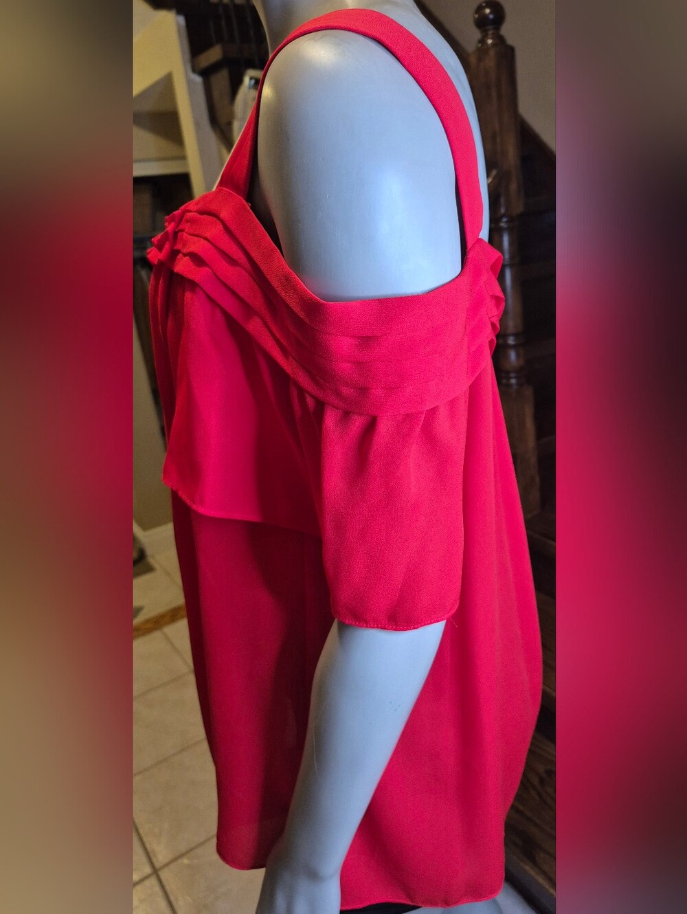 Sophie Max Bright Red Ruffled Cold-Shoulder Top - Picture 10 of 14